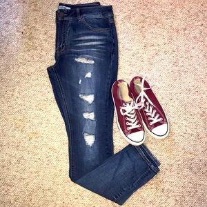 Refuge size 12 destructed denim